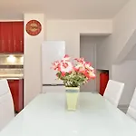 Zivan 1739 아파트