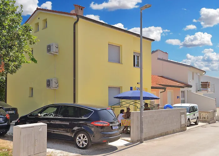 Zivan 1739 Apartman