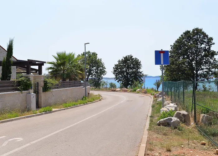 Zivan 1739 Apartman